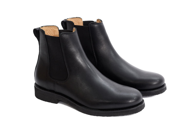 Chelsea Boots - Black Leather - Lordya